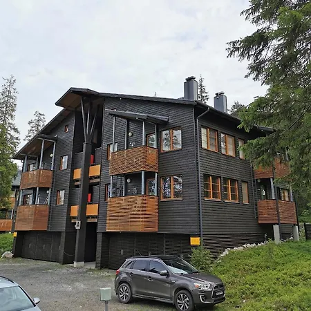 Nyaraló Karhunvartijanlinna A6 *